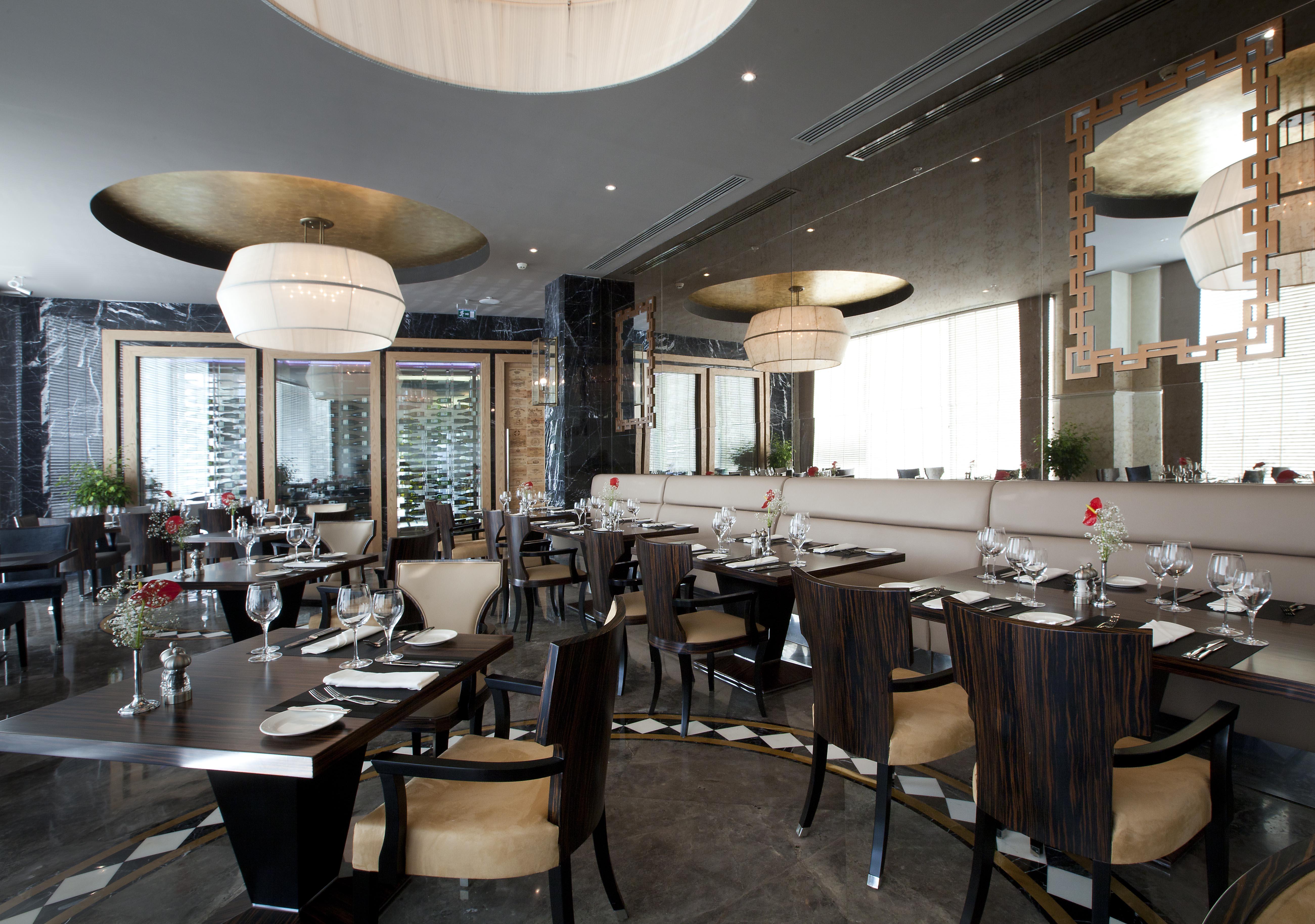 Radisson Blu Hotel Istanbul Pera Exterior photo Interior of the restaurant