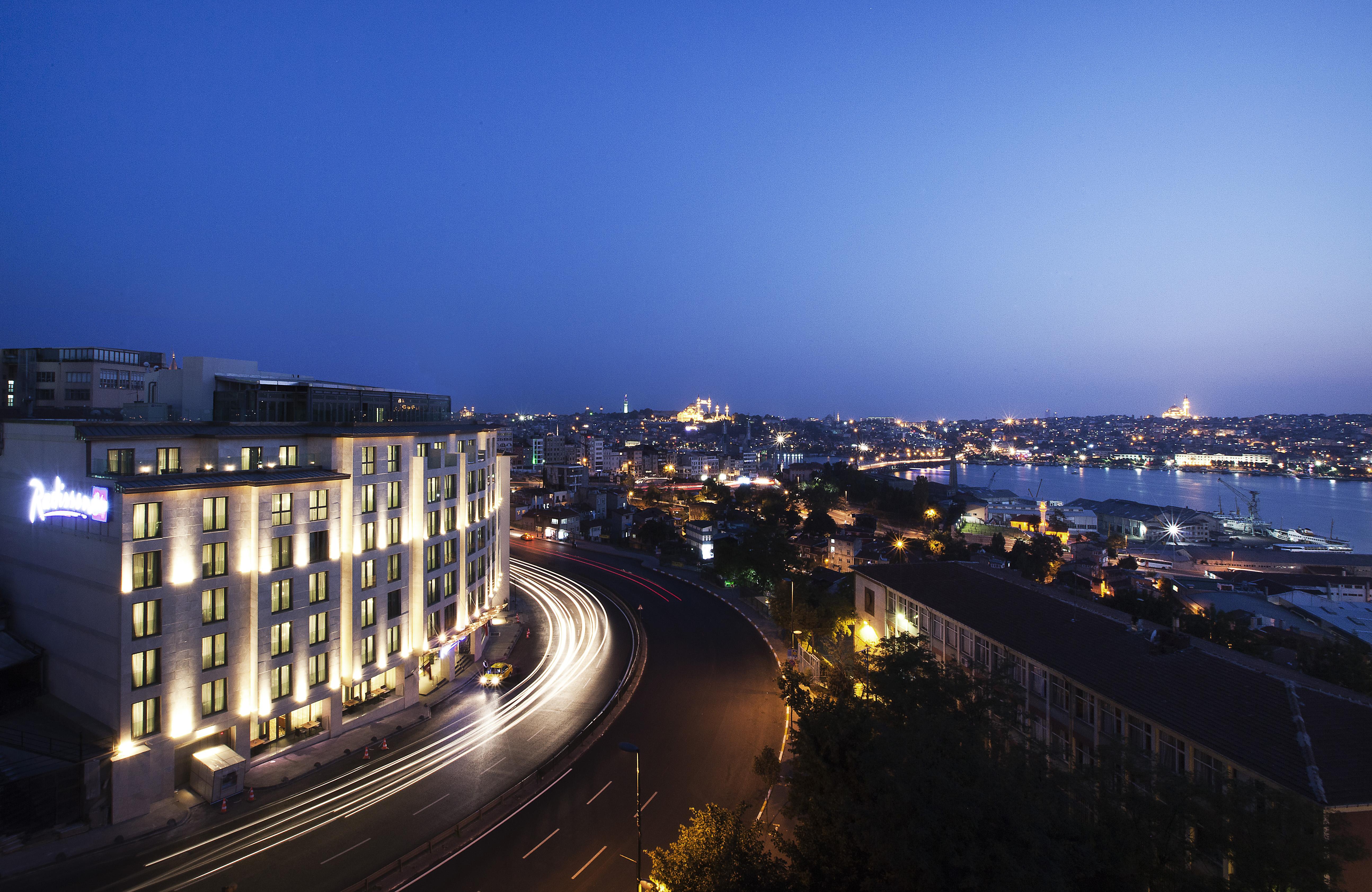 Radisson Blu Hotel Istanbul Pera Exterior photo The Nile River in Cairo